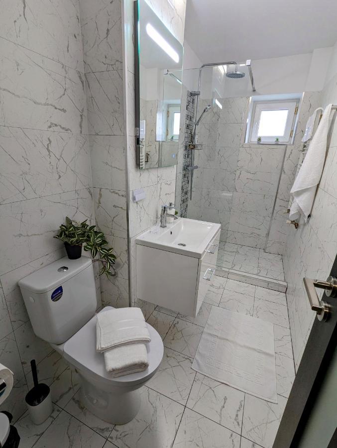 Sebastian Studio Apartment Bukareszt Zewnętrze zdjęcie