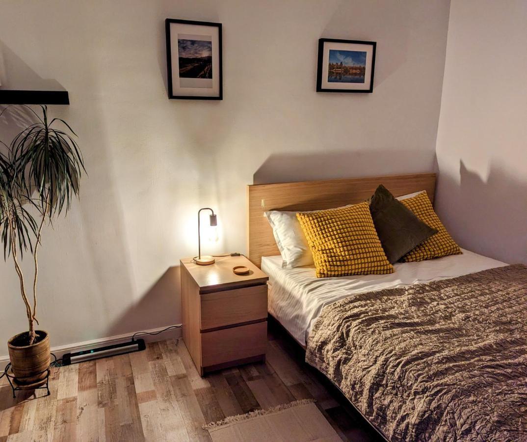 Sebastian Studio Apartment Bukareszt Zewnętrze zdjęcie